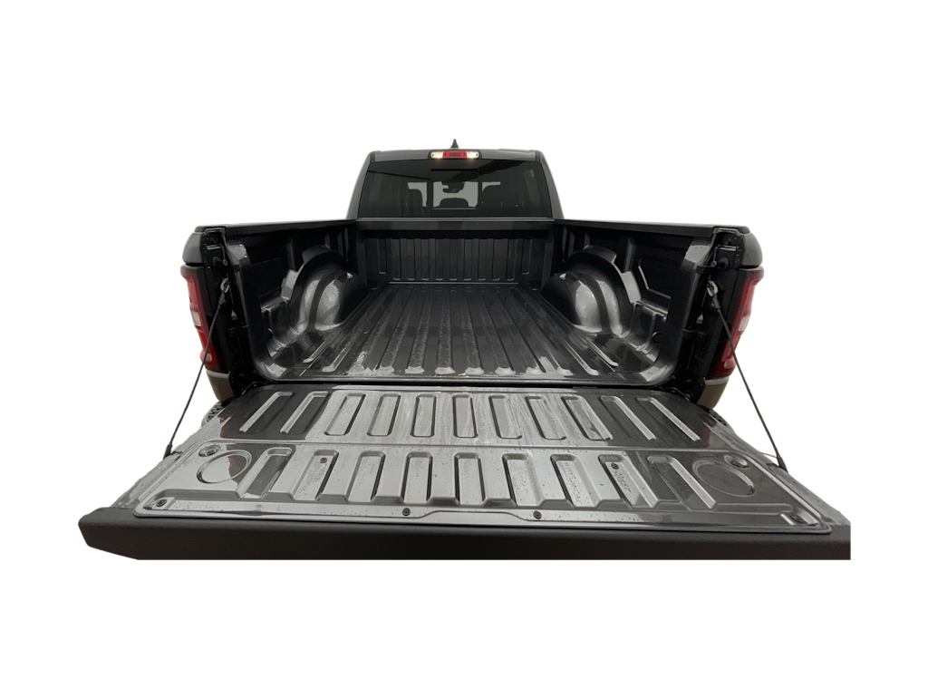 Thumbnail: 2026 RAM 1500 - 15