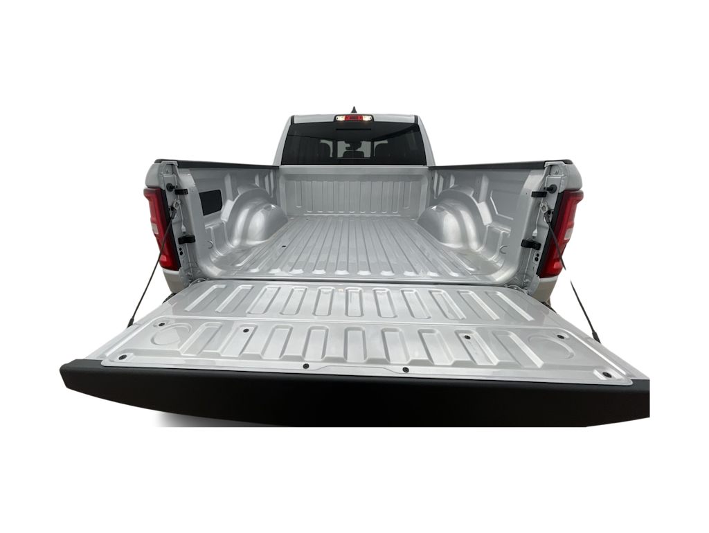 Thumbnail: 2026 RAM 1500 - 15