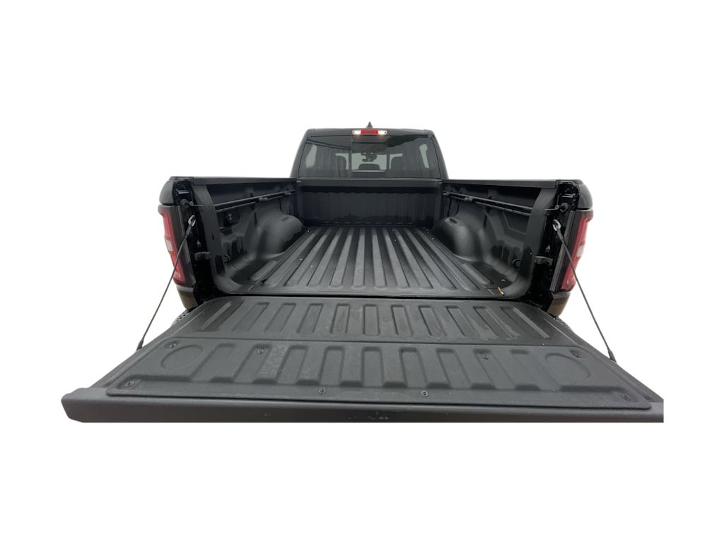 Thumbnail: 2025 RAM 1500 - 16