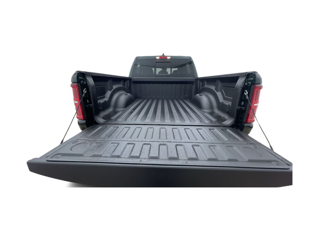 Thumbnail: 2026 RAM 1500 - 17