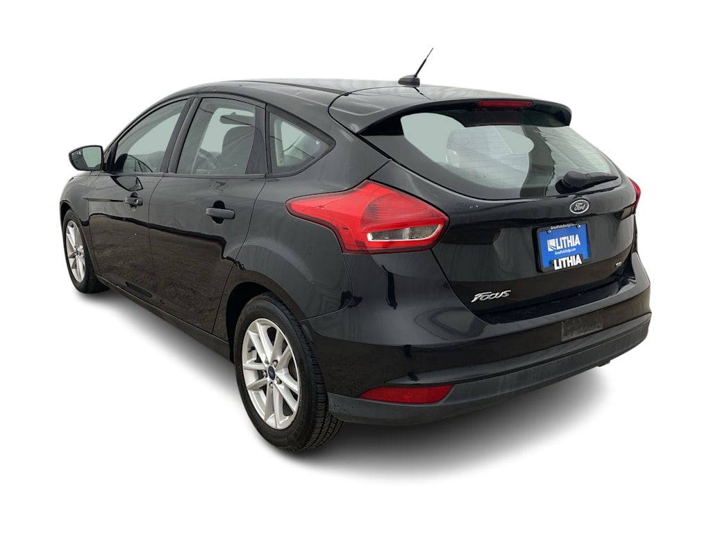 Thumbnail: 2015 Ford Focus - 3
