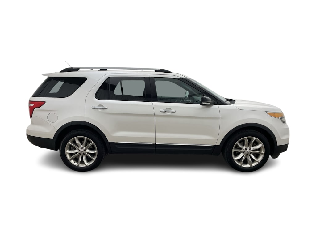 Thumbnail: 2013 Ford Explorer - 38