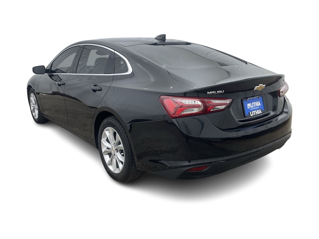 Thumbnail: 2022 Chevrolet Malibu - 3