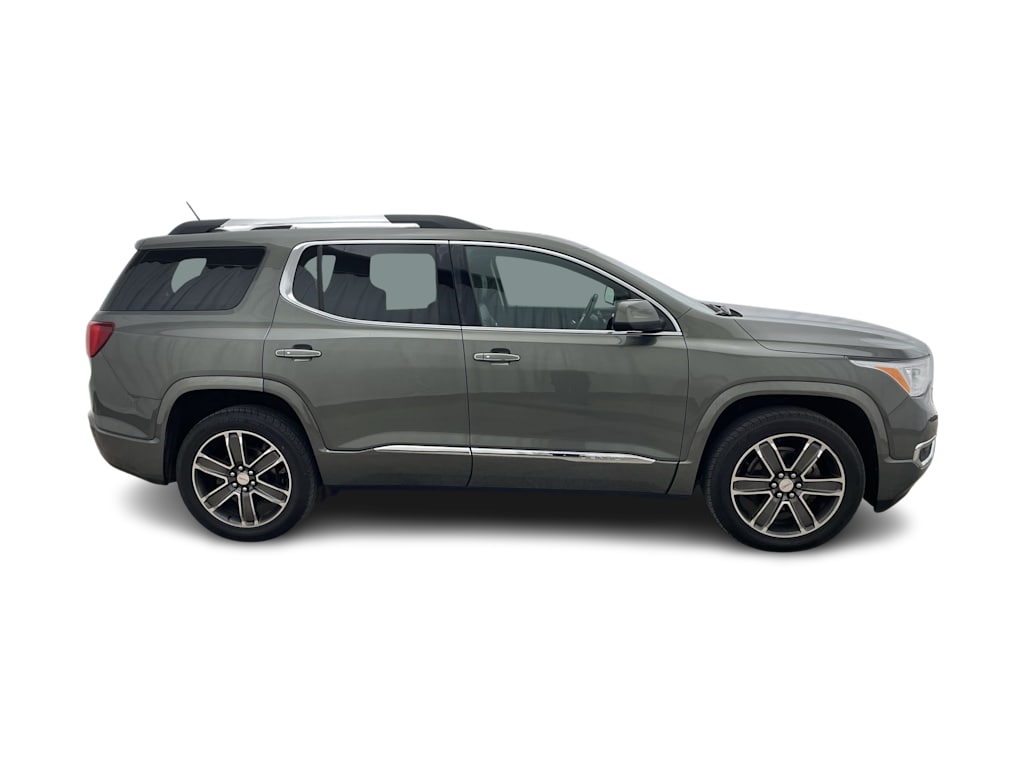 Thumbnail: 2017 GMC Acadia - 41