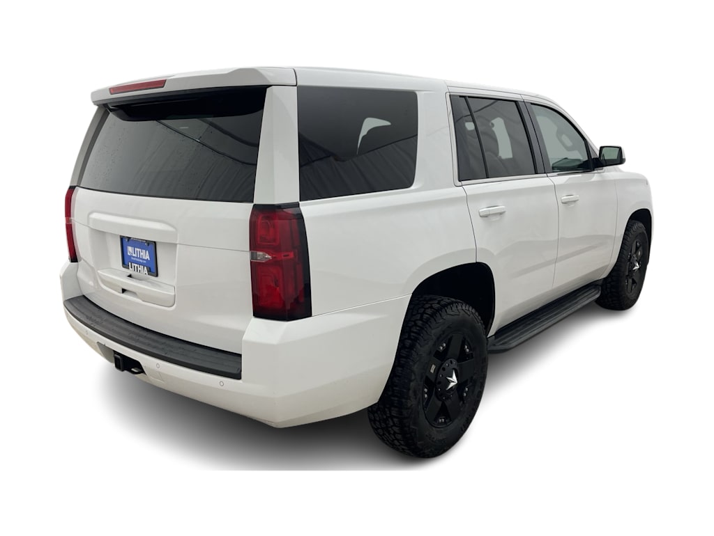 Thumbnail: 2016 Chevrolet Tahoe - 32