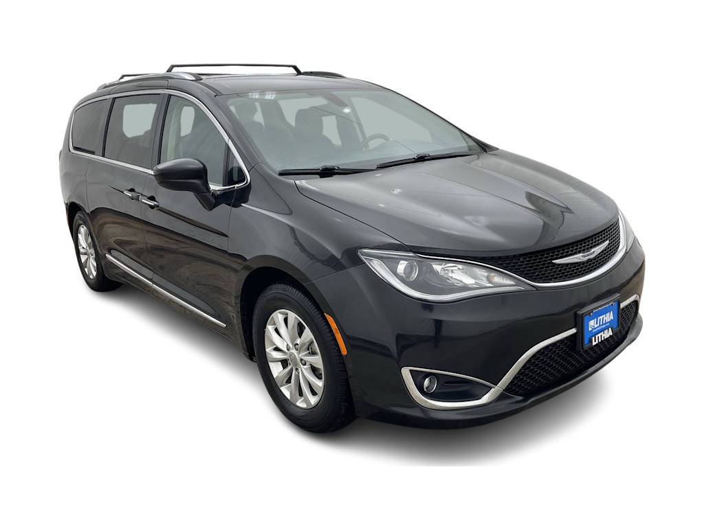 2019 Chrysler Pacifica Touring L 38