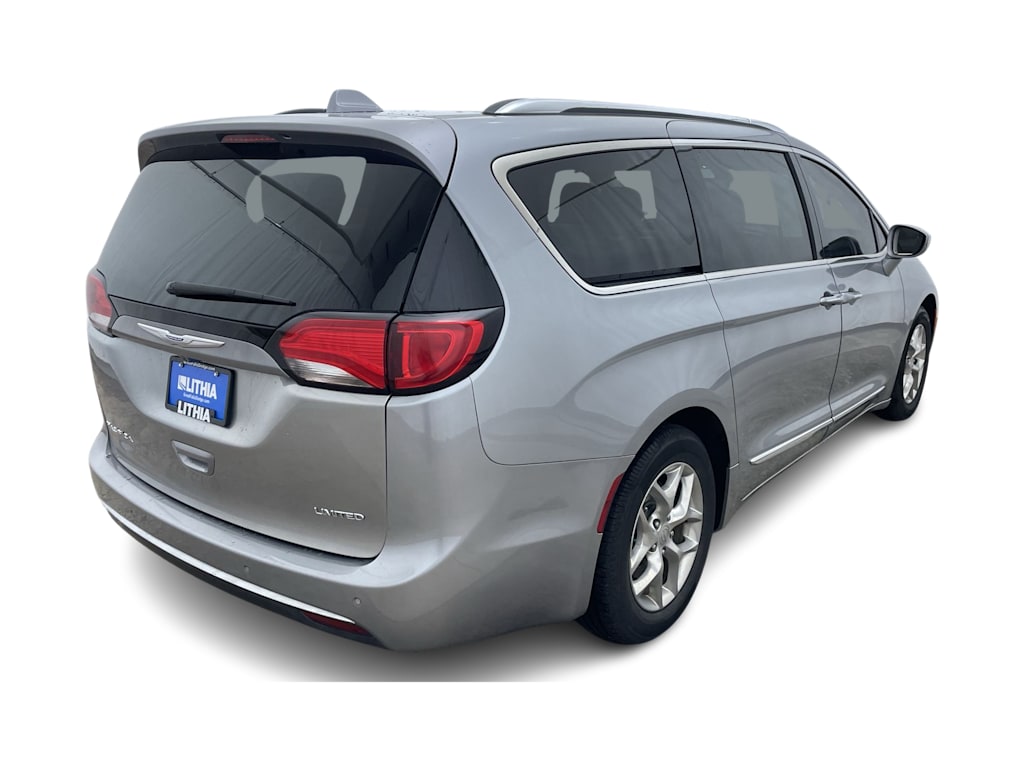 Thumbnail: 2019 Chrysler Pacifica - 39