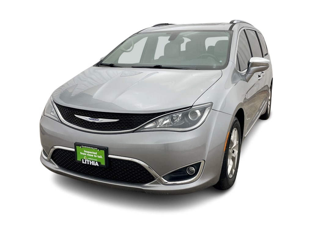 Thumbnail: 2019 Chrysler Pacifica - 5