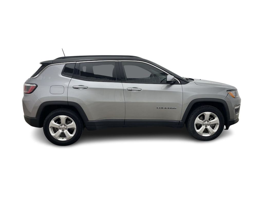 Thumbnail: 2018 Jeep Compass - 33