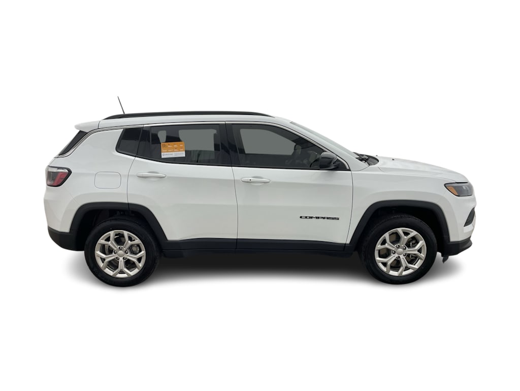 Thumbnail: 2024 Jeep Compass - 34