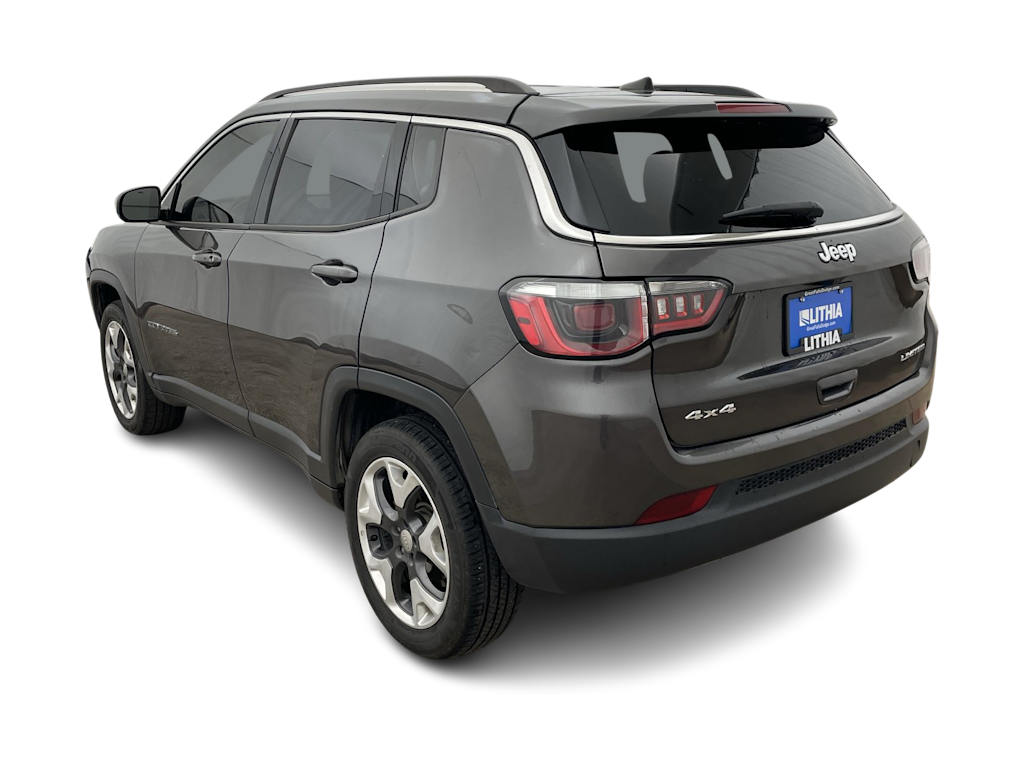 Thumbnail: 2019 Jeep Compass - 3