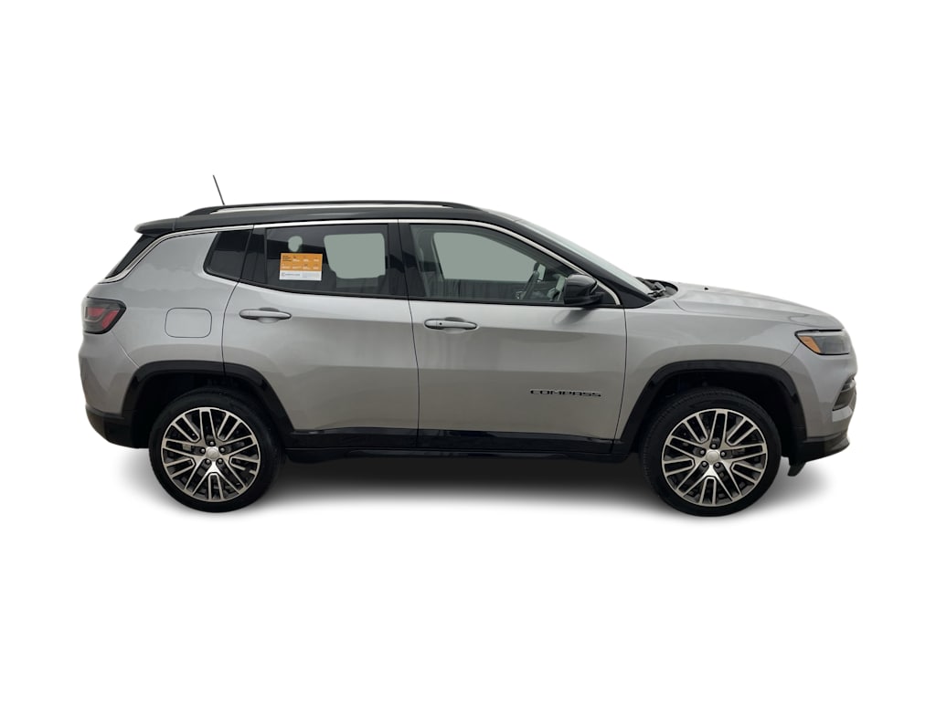 Thumbnail: 2022 Jeep Compass - 37