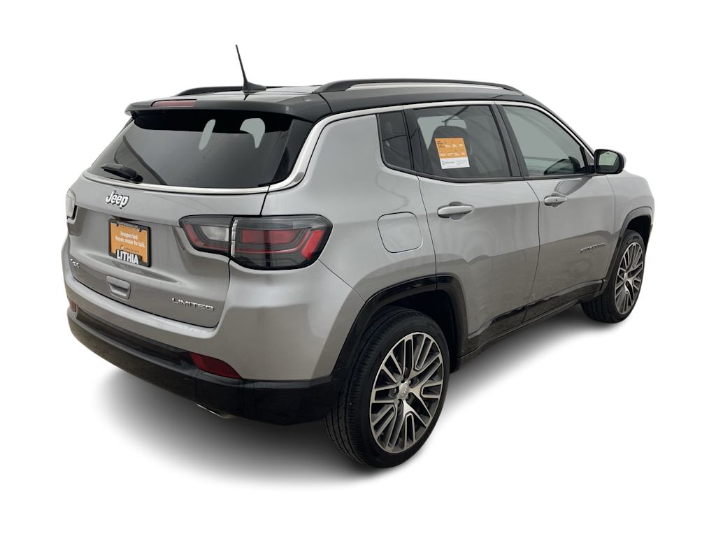 Thumbnail: 2022 Jeep Compass - 36