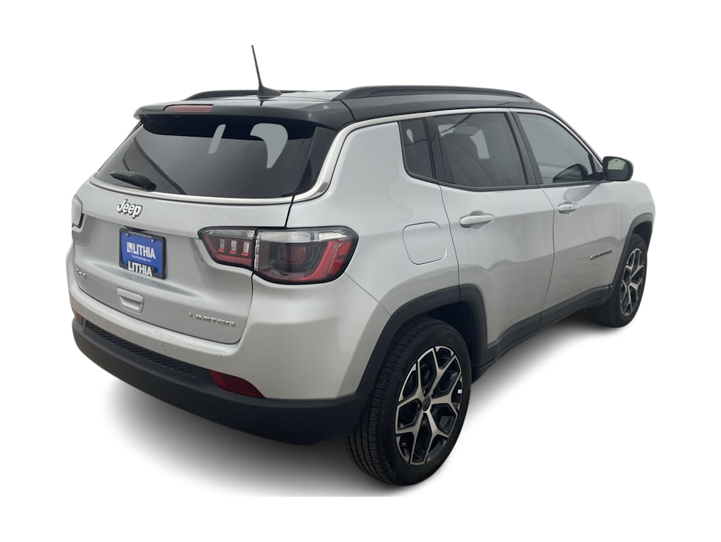 Thumbnail: 2025 Jeep Compass - 32