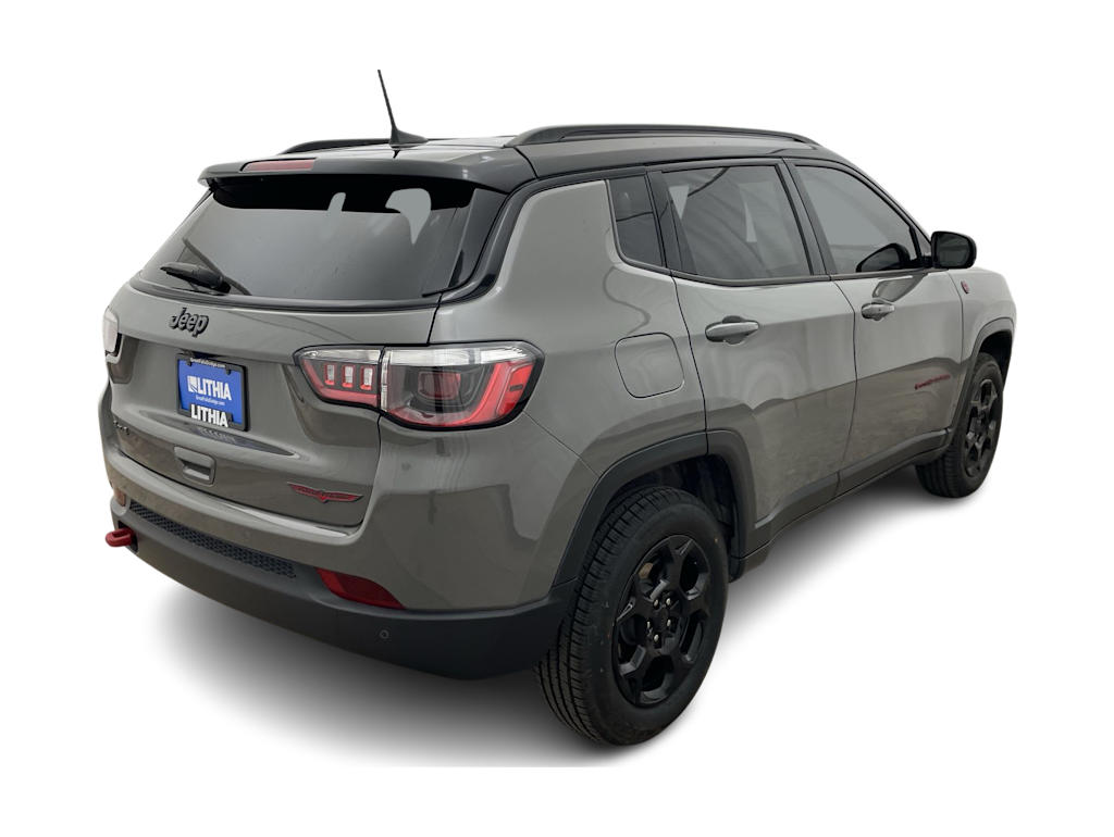 Thumbnail: 2023 Jeep Compass - 32