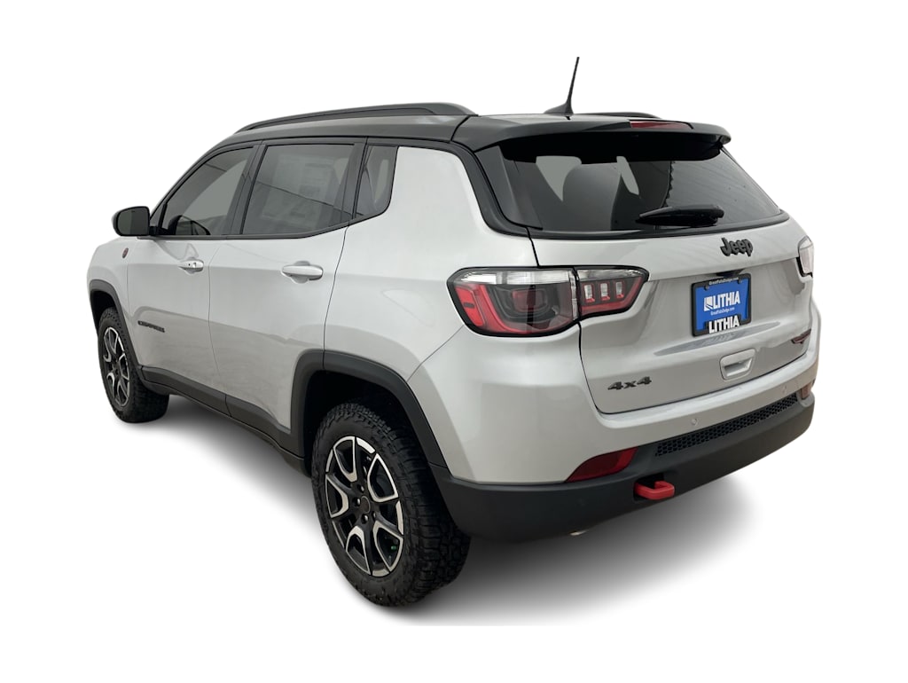 Thumbnail: 2026 Jeep Compass - 3