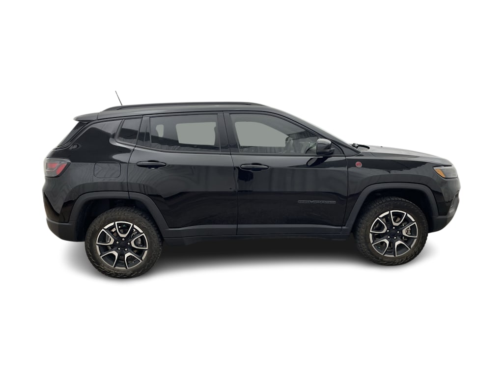 Thumbnail: 2024 Jeep Compass - 36