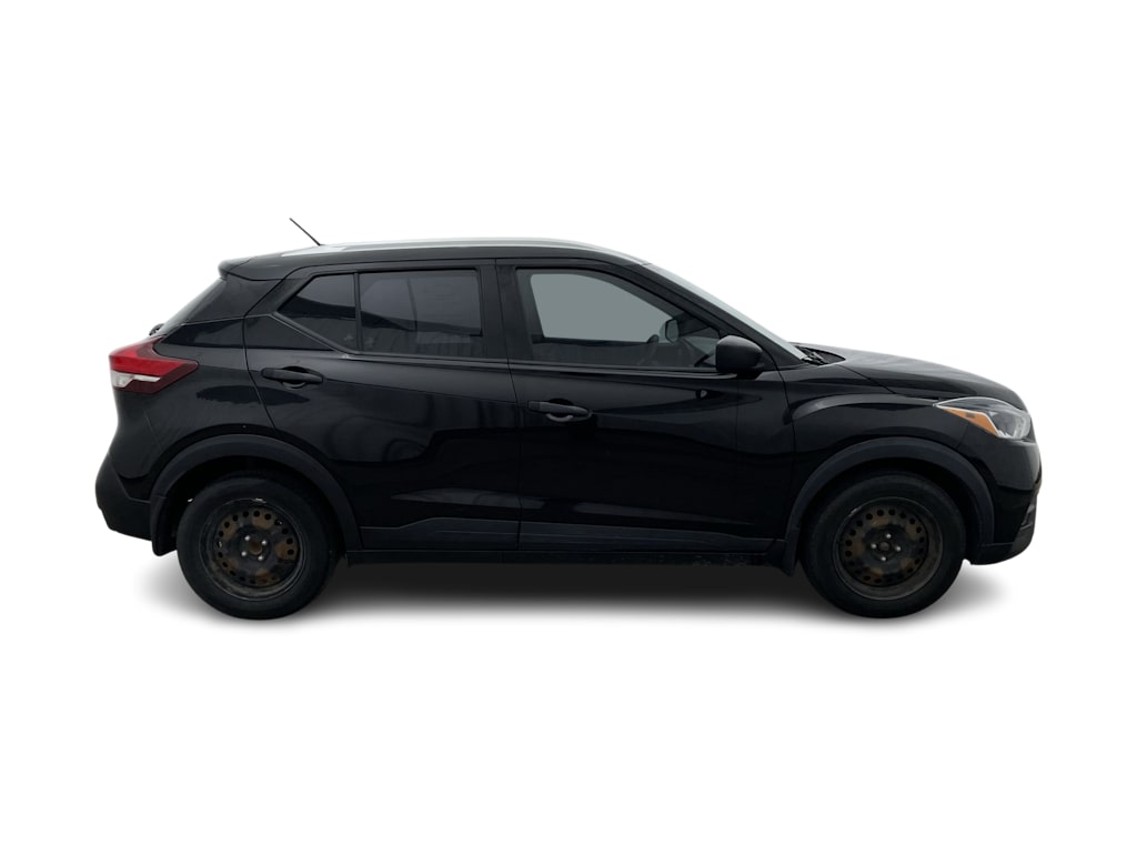 Thumbnail: 2018 Nissan Kicks - 32