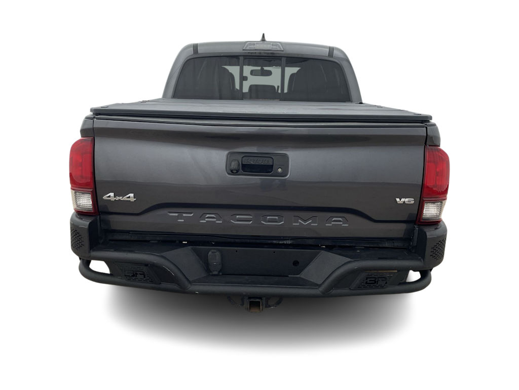 Thumbnail: 2016 Toyota Tacoma - 35