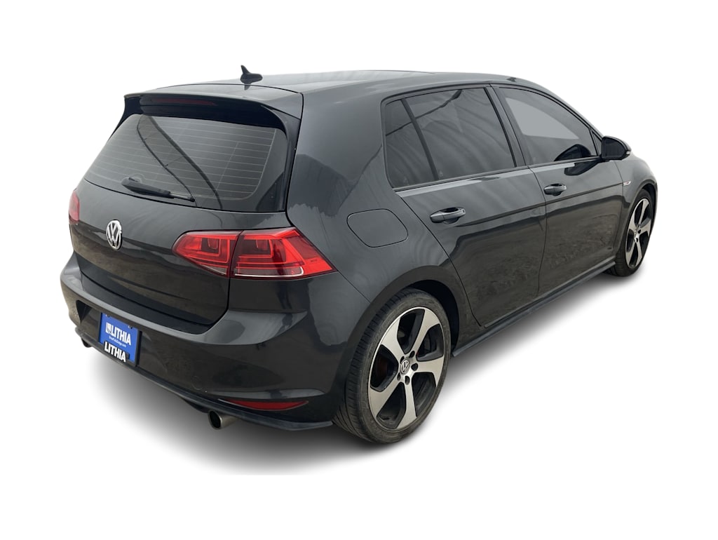 Thumbnail: 2015 Volkswagen Golf - 30