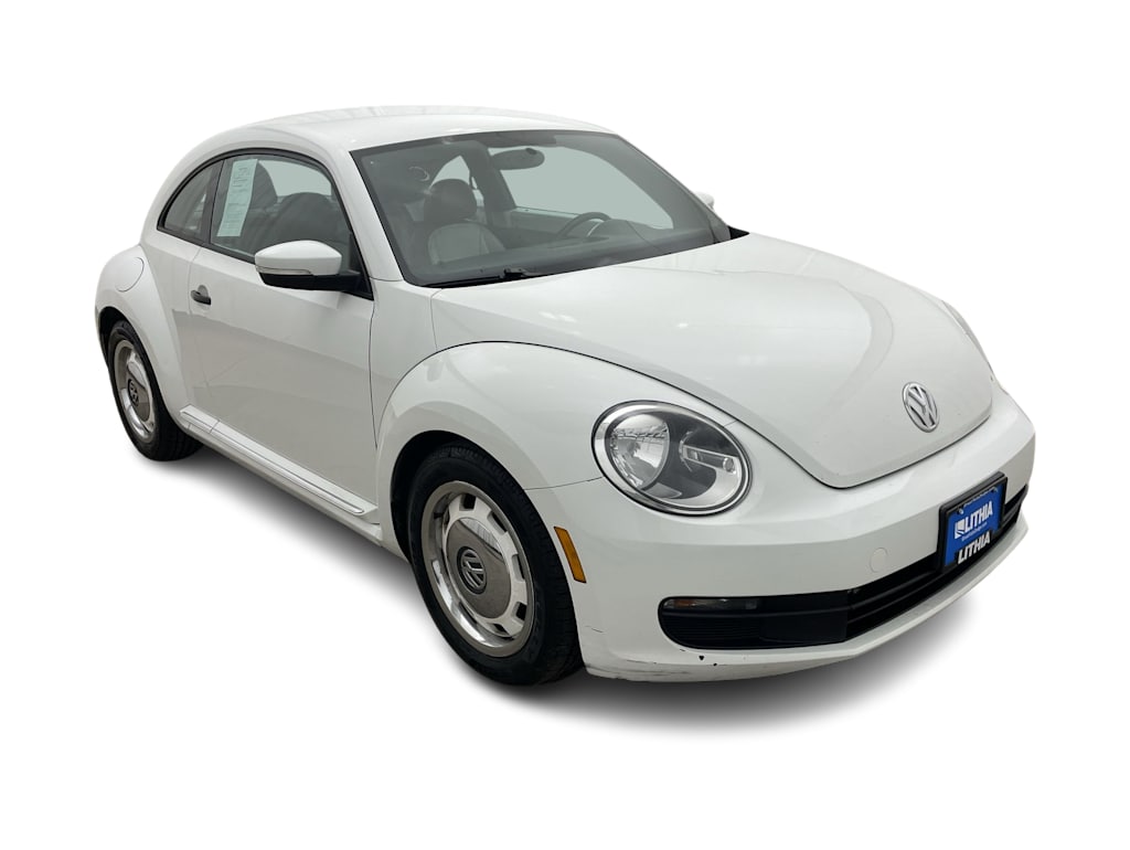 Thumbnail: 2015 Volkswagen Beetle - 33