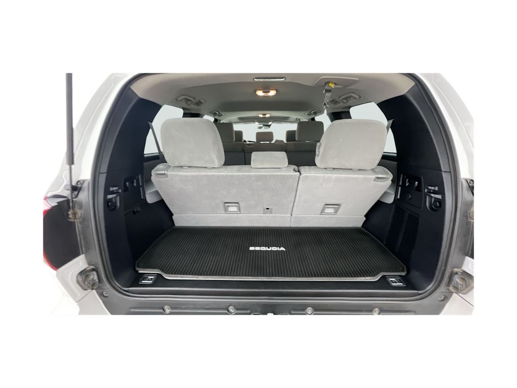 Thumbnail: 2018 Toyota Sequoia - 16