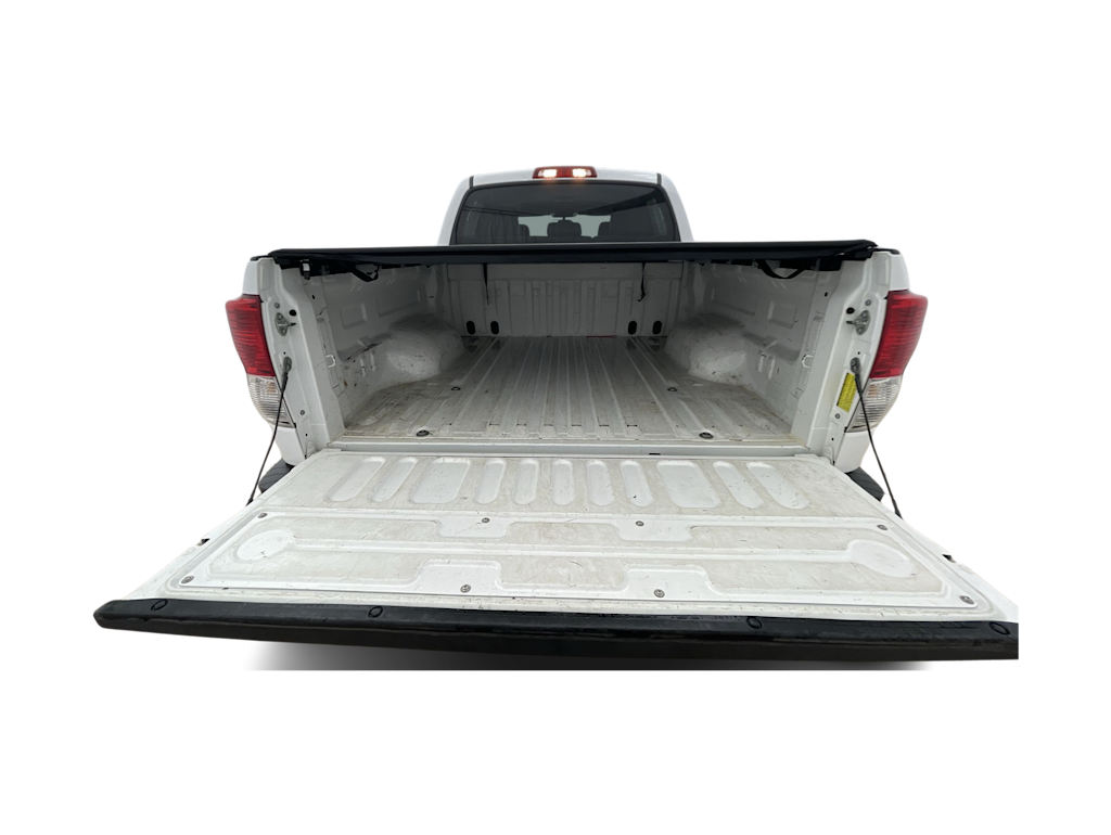 Thumbnail: 2013 Toyota Tundra - 16
