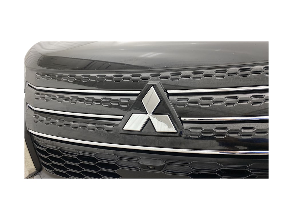 2023 Mitsubishi Outlander SE 38