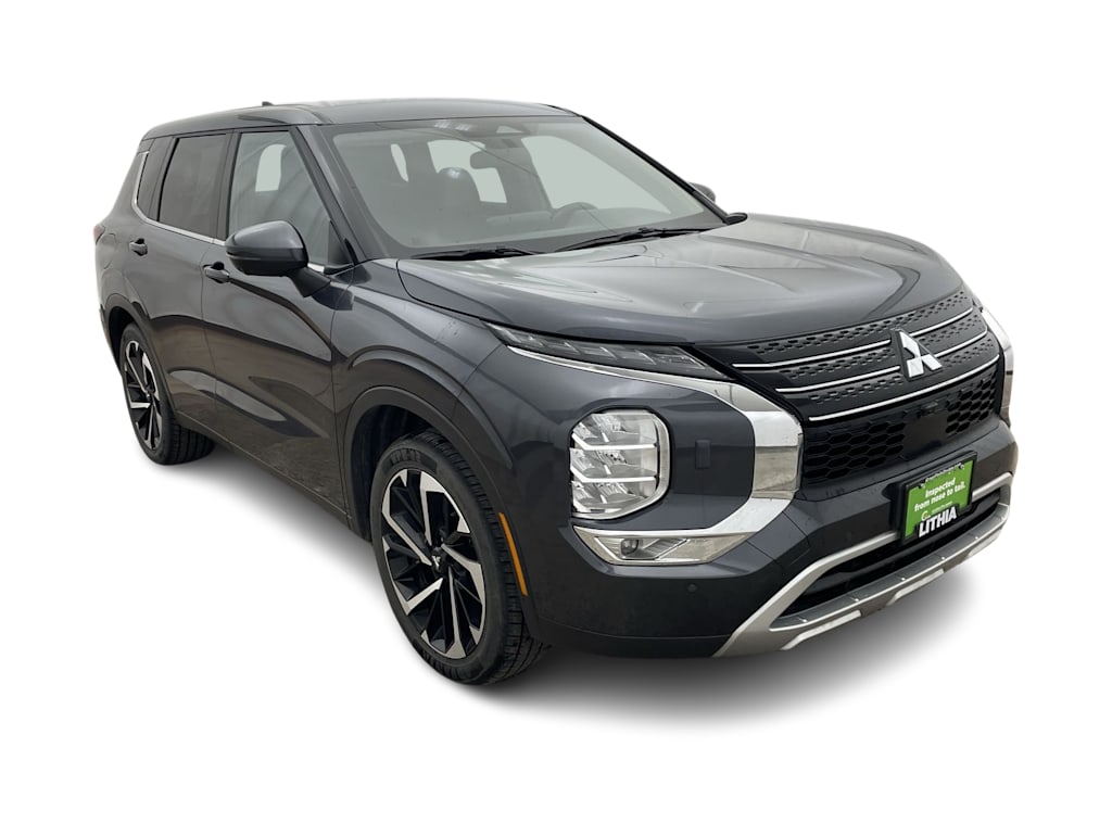 Thumbnail: 2024 Mitsubishi Outlander - 38