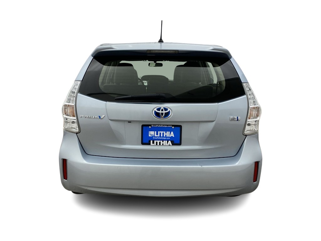 2014 Toyota Prius v Two 5