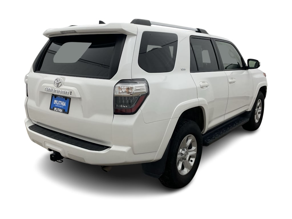 2023 Toyota 4Runner SR5 38