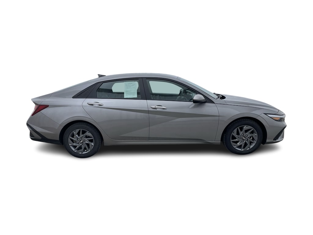 Thumbnail: 2024 Hyundai Elantra - 35