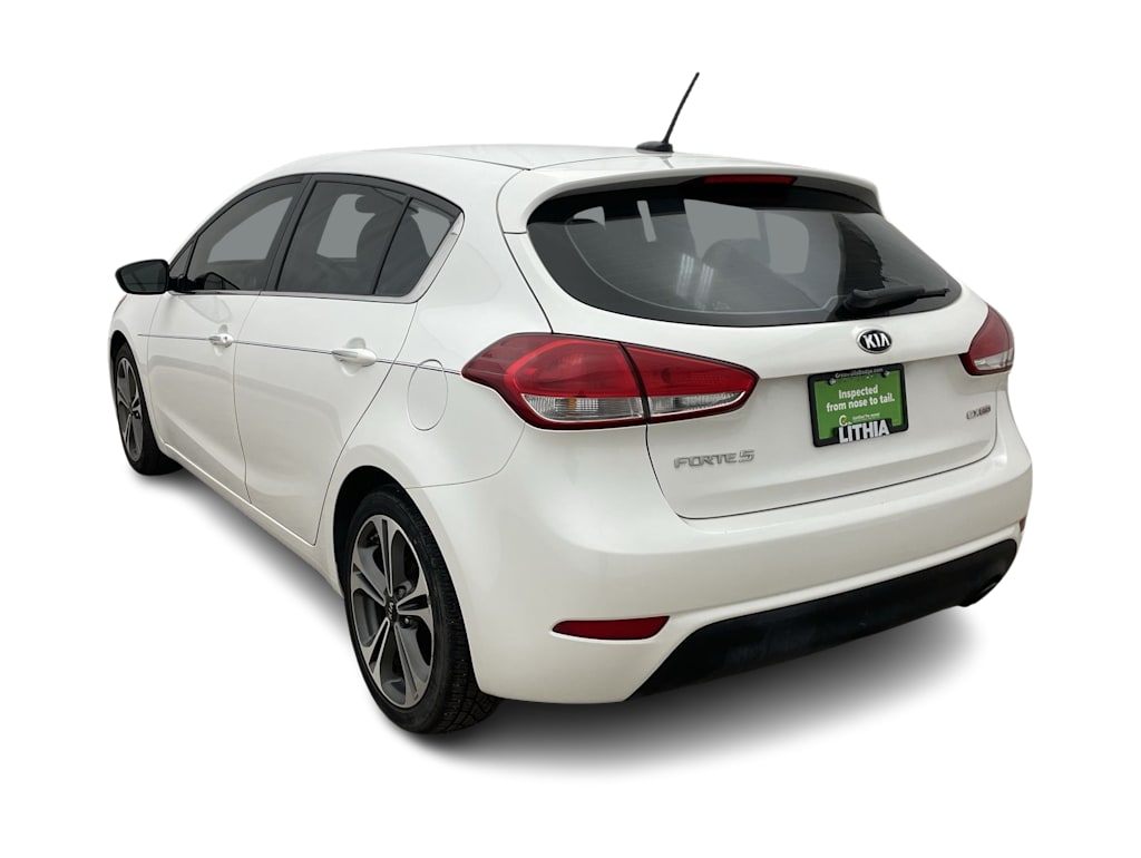 Thumbnail: 2016 Kia Forte - 3