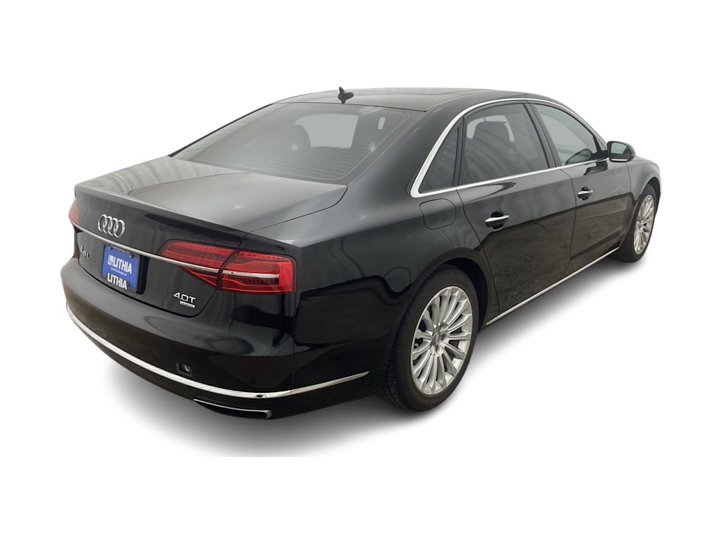 Thumbnail: 2015 Audi A8 - 34