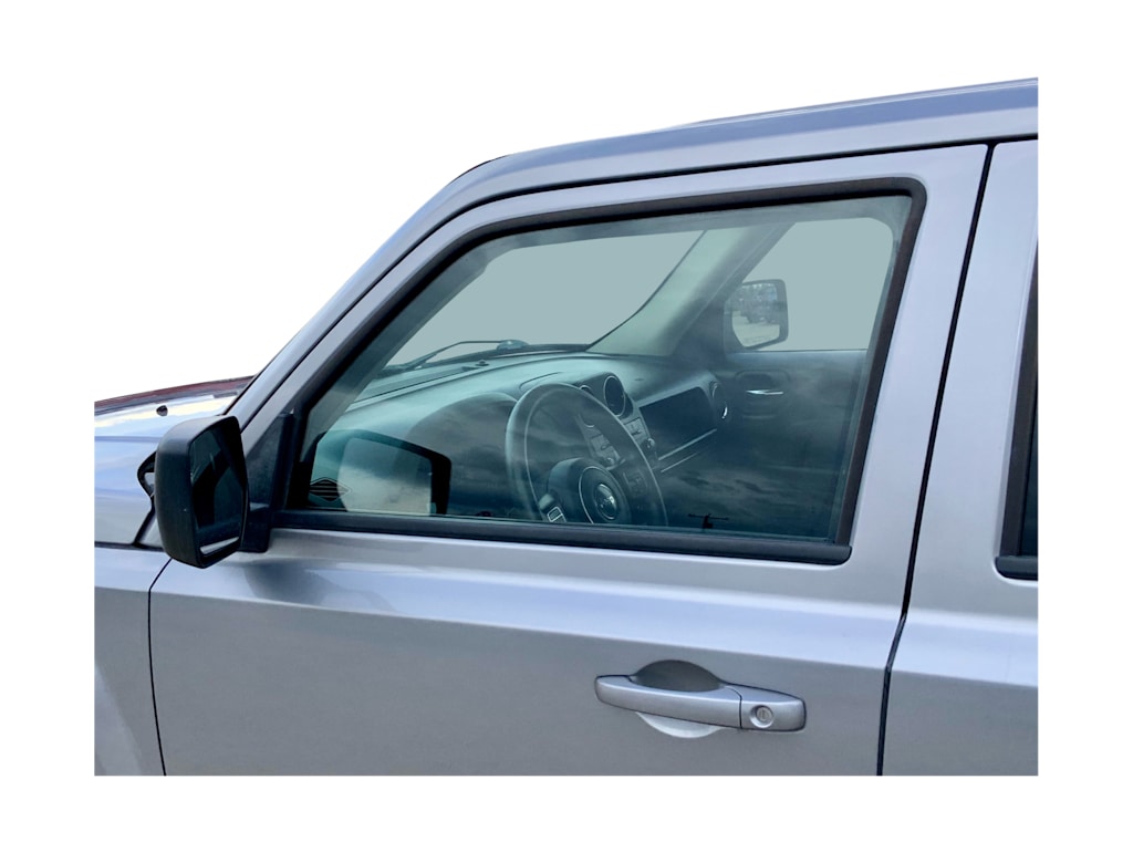 Thumbnail: 2016 Jeep Patriot - 23