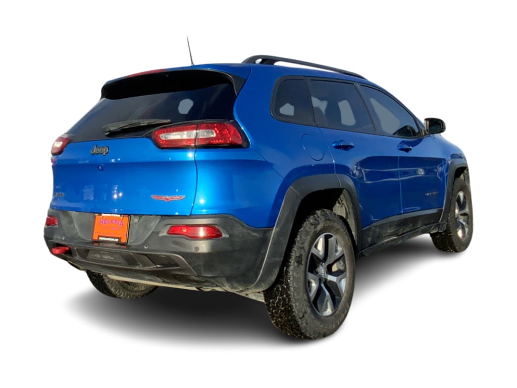 Thumbnail: 2018 Jeep Cherokee - 16