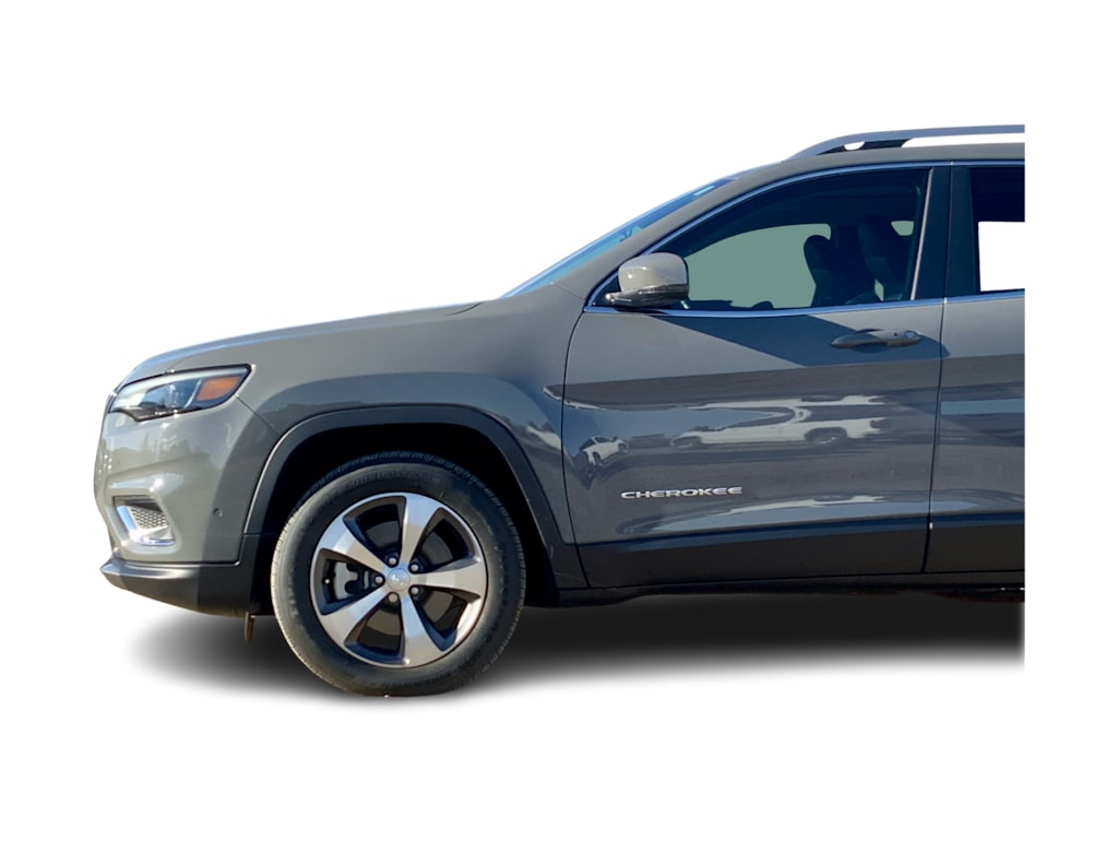 Thumbnail: 2021 Jeep Cherokee - 23