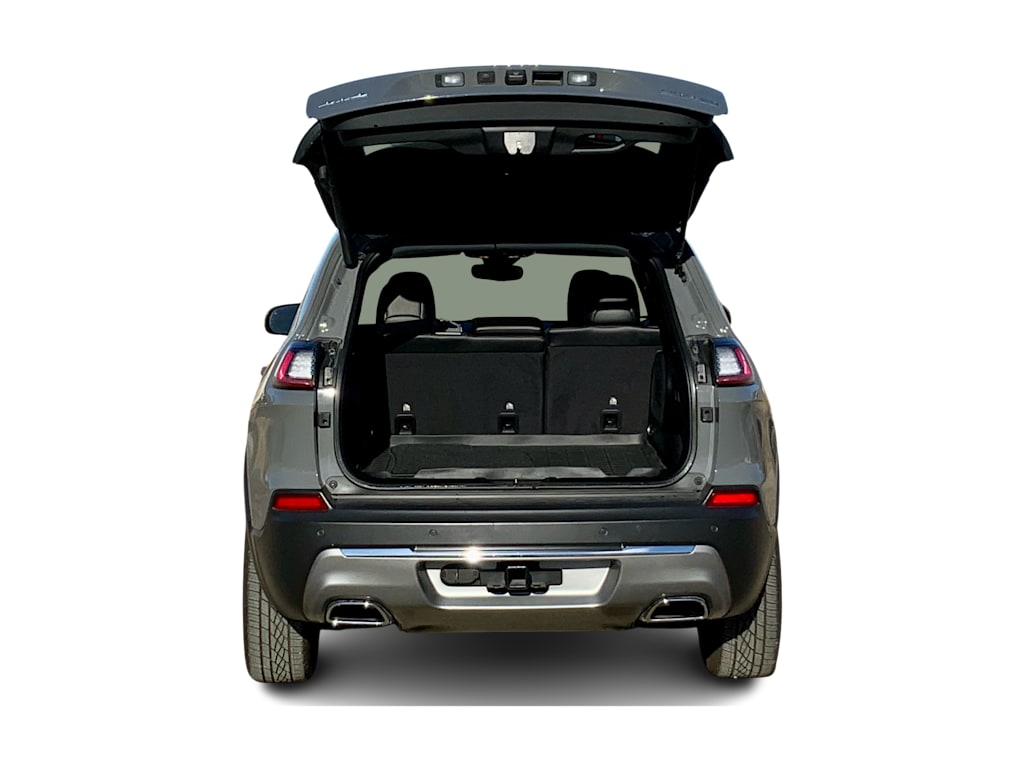 Thumbnail: 2021 Jeep Cherokee - 17