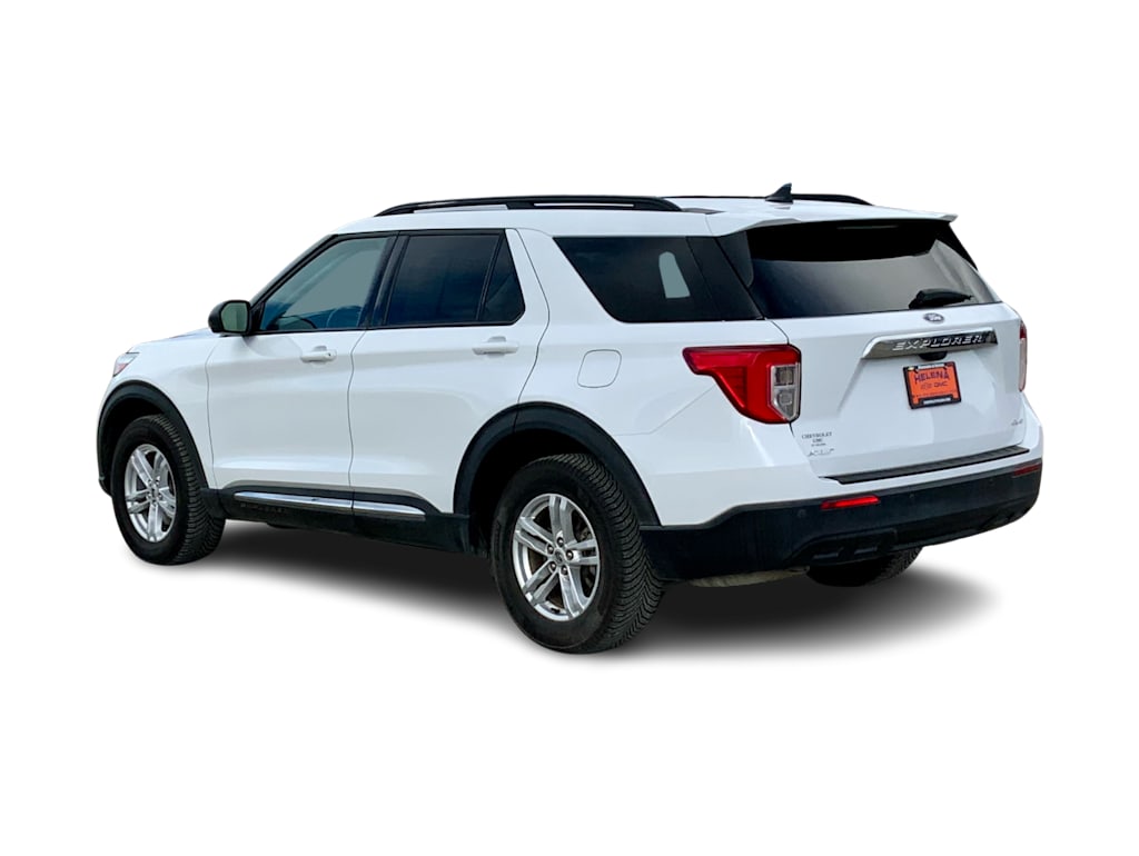 Thumbnail: 2022 Ford Explorer - 4