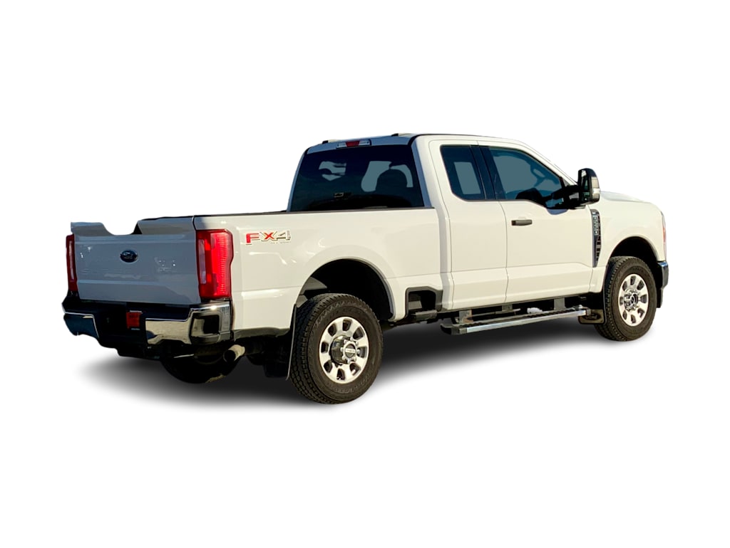 Thumbnail: 2023 Ford F-250 - 18