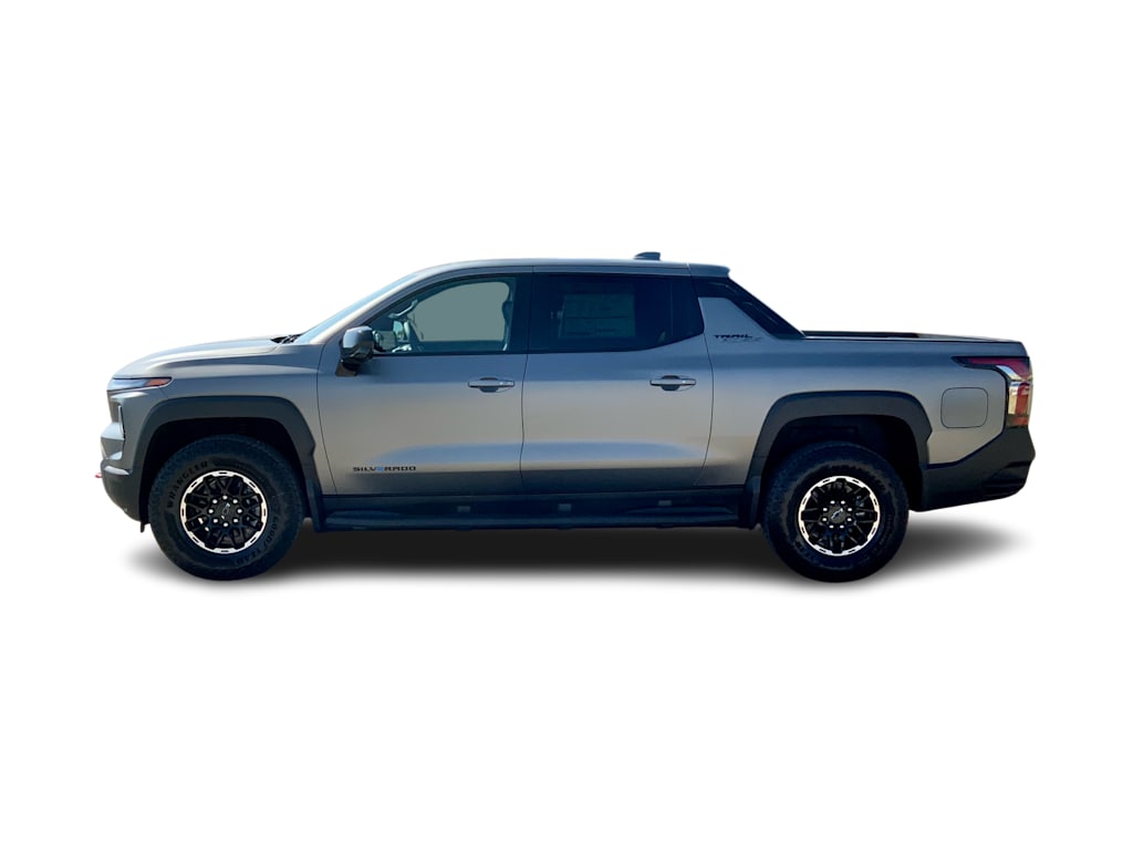 Thumbnail: 2026 Chevrolet Silverado EV - 3