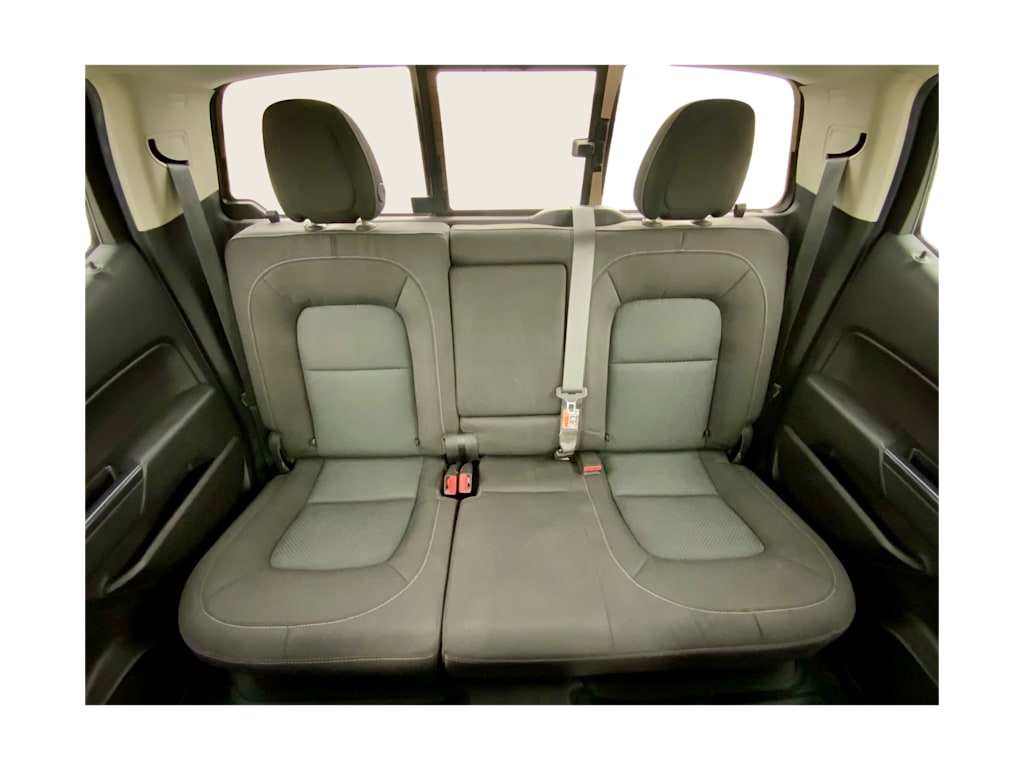 Thumbnail: 2019 Chevrolet Colorado - 38