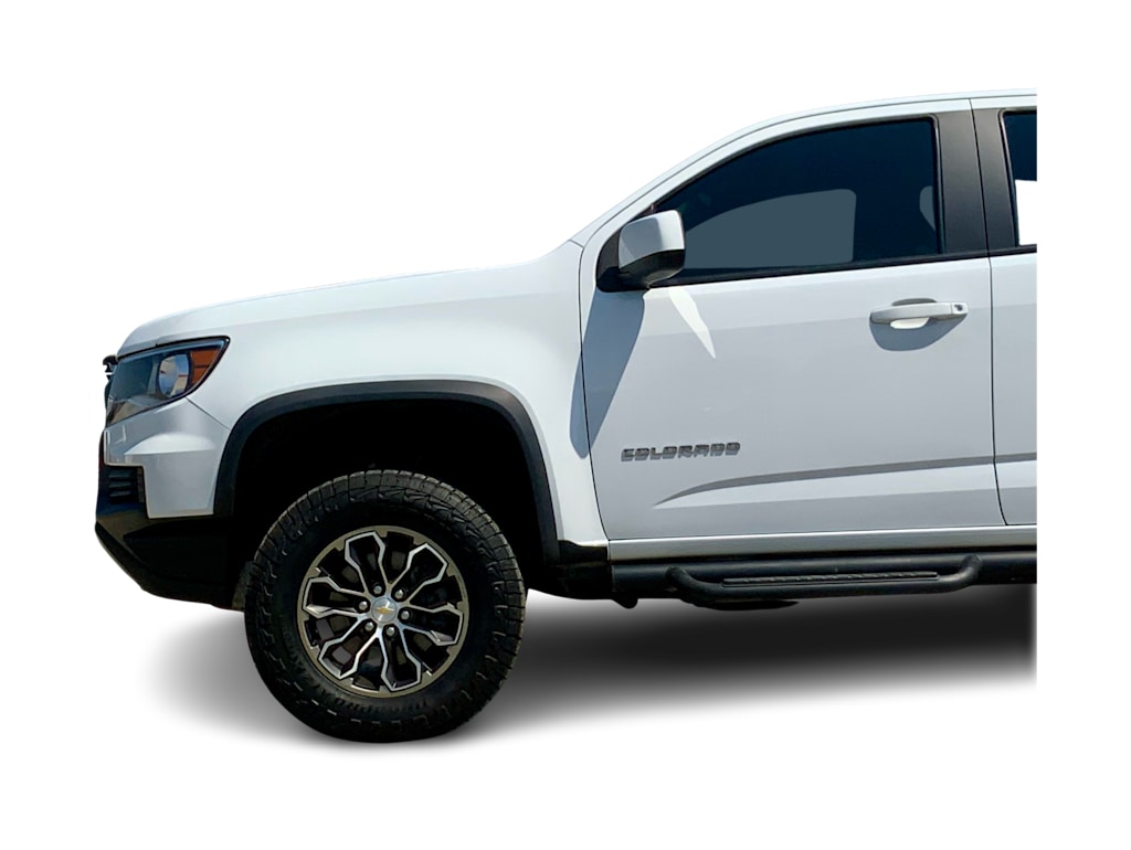 Thumbnail: 2022 Chevrolet Colorado - 23
