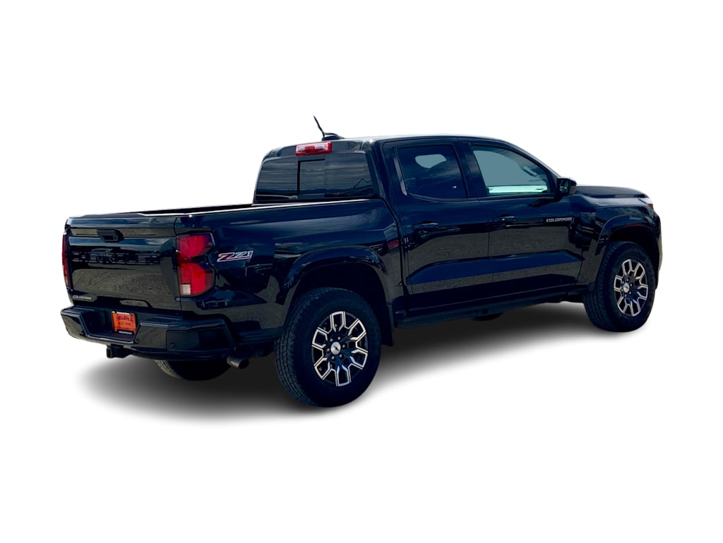 Thumbnail: 2024 Chevrolet Colorado - 20