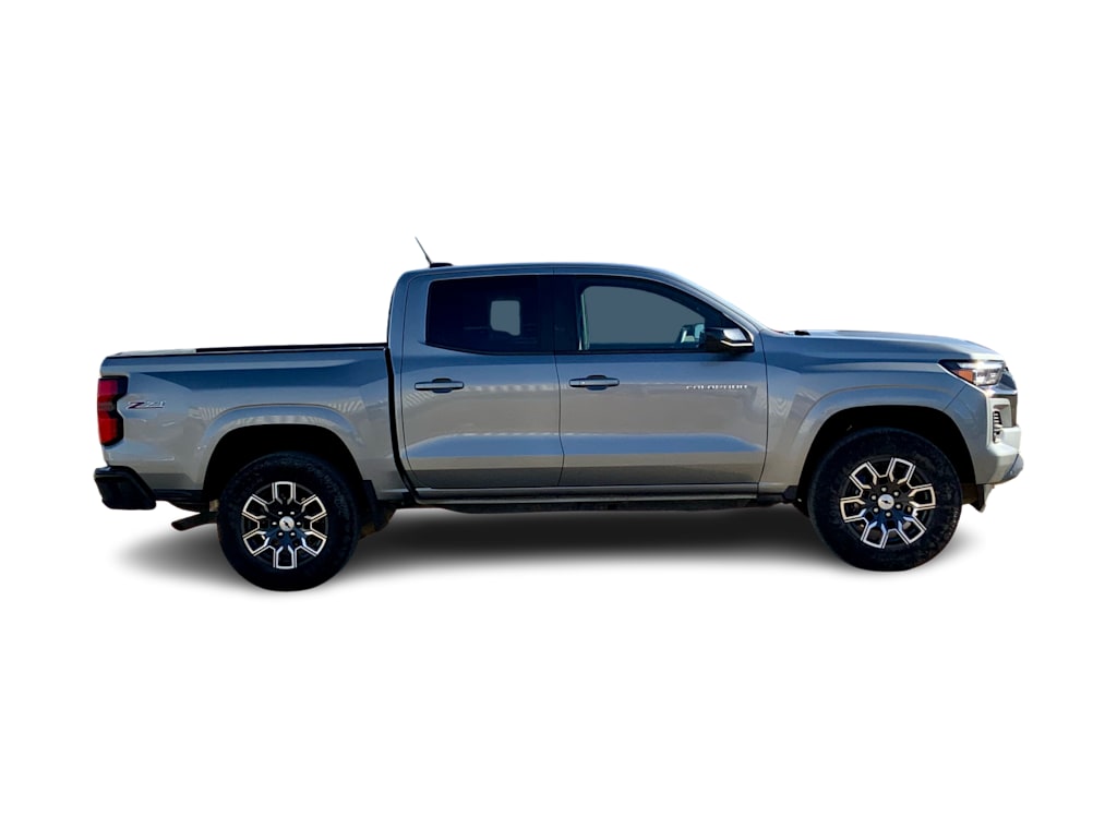 Thumbnail: 2024 Chevrolet Colorado - 21