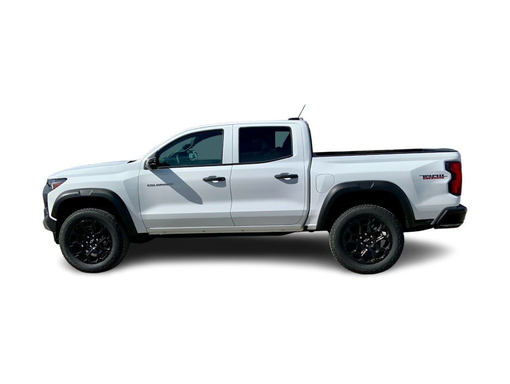 Thumbnail: 2026 Chevrolet Colorado - 3