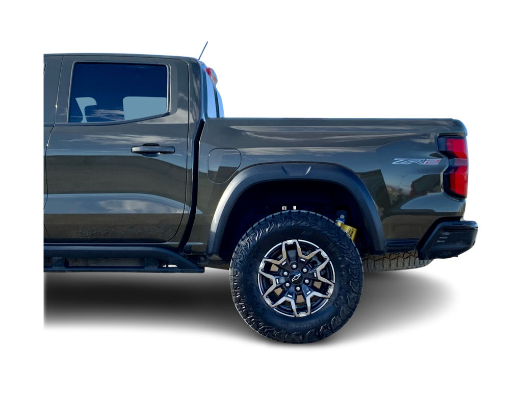 Thumbnail: 2025 Chevrolet Colorado - 25