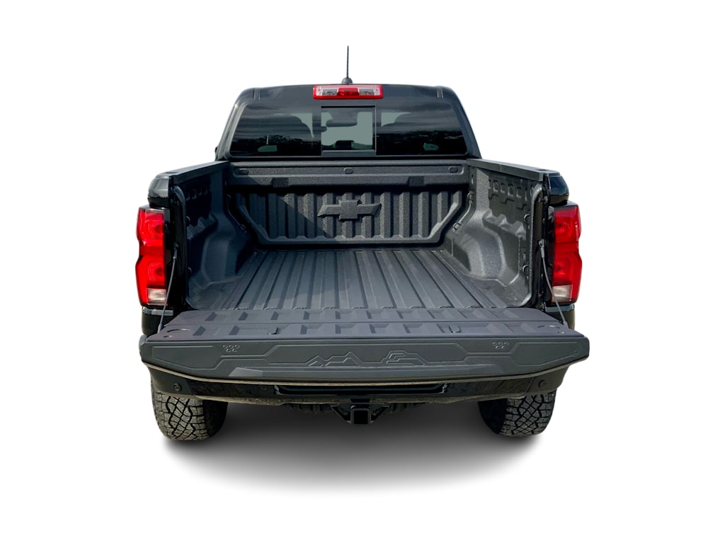 Thumbnail: 2026 Chevrolet Colorado - 18