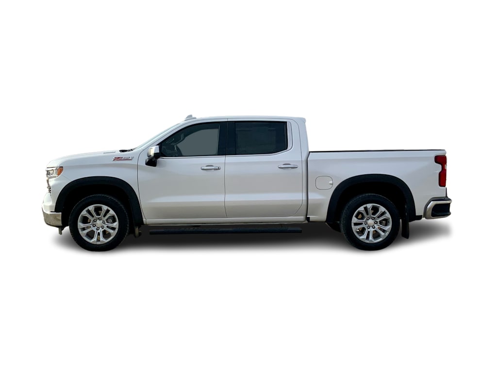 Thumbnail: 2022 Chevrolet Silverado 1500 - 3