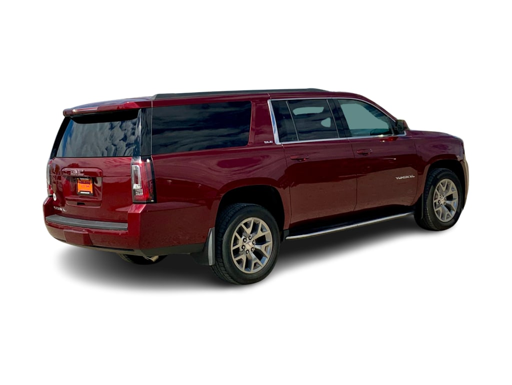 Thumbnail: 2019 GMC Yukon XL - 16